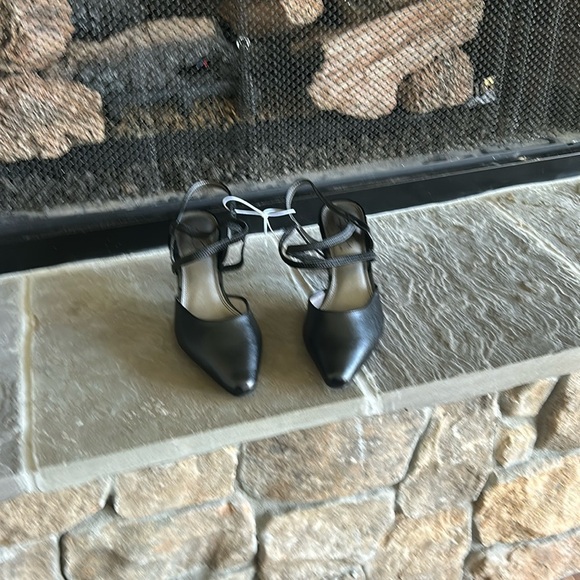 LifeStride-Size 7W- Soft System-Black-High Heel-Faux Leather, Patten Leather - Picture 1 of 3